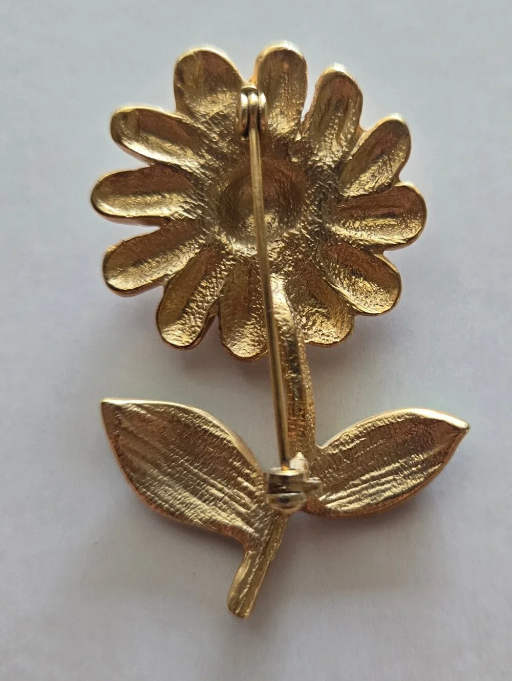 Vintage Mid Century Metal Enamel Flower Brooch White Daisy w/ Stem & Leaves